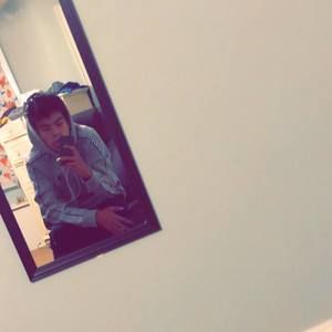 Meet your Posher, Javier